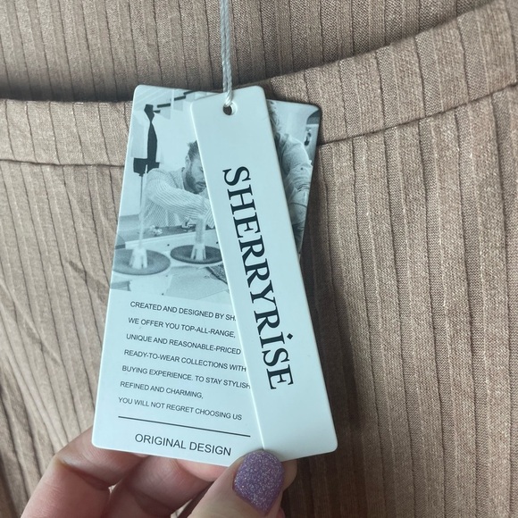 Sherryrise Women's Long Sleeve Ribbed Fit & Flare Dress Beige Size XL - Picture 2 of 9